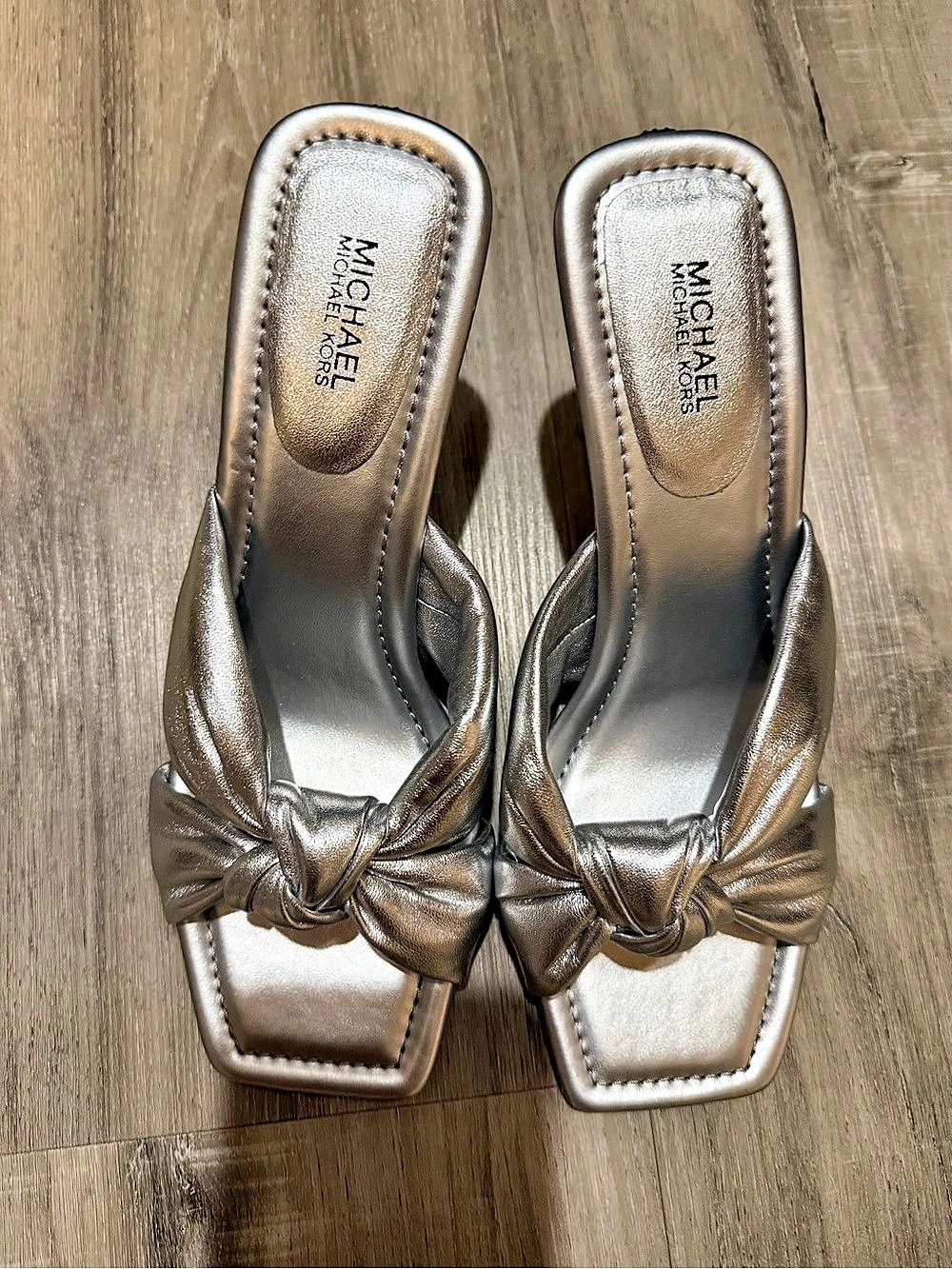 New, no box Michael Kors Elena Metallic Leather Heeled Slide Sandal Silver